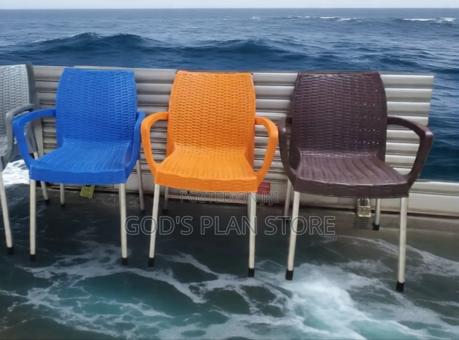 Noble Crown Plastic Chairs Plastic Chairs