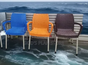 Noble Crown Plastic Chairs Plastic Chairs