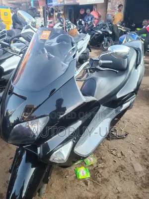 Honda Forza 2018 Black