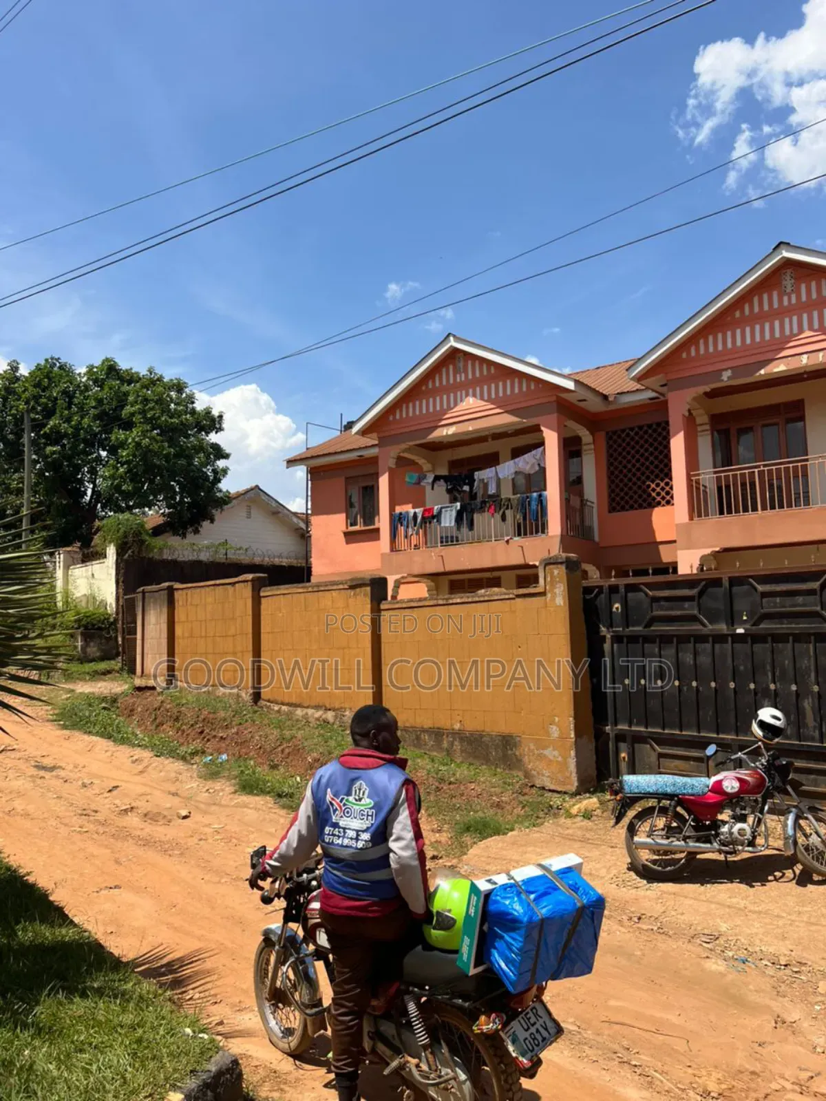 30 Decimals of Land With a Flat House in Ntinda
