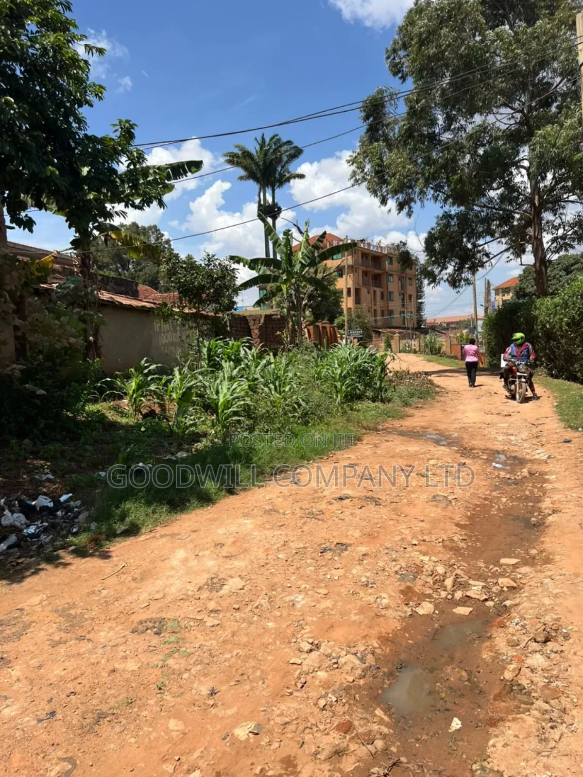 30 Decimals of Land With a Flat House in Ntinda
