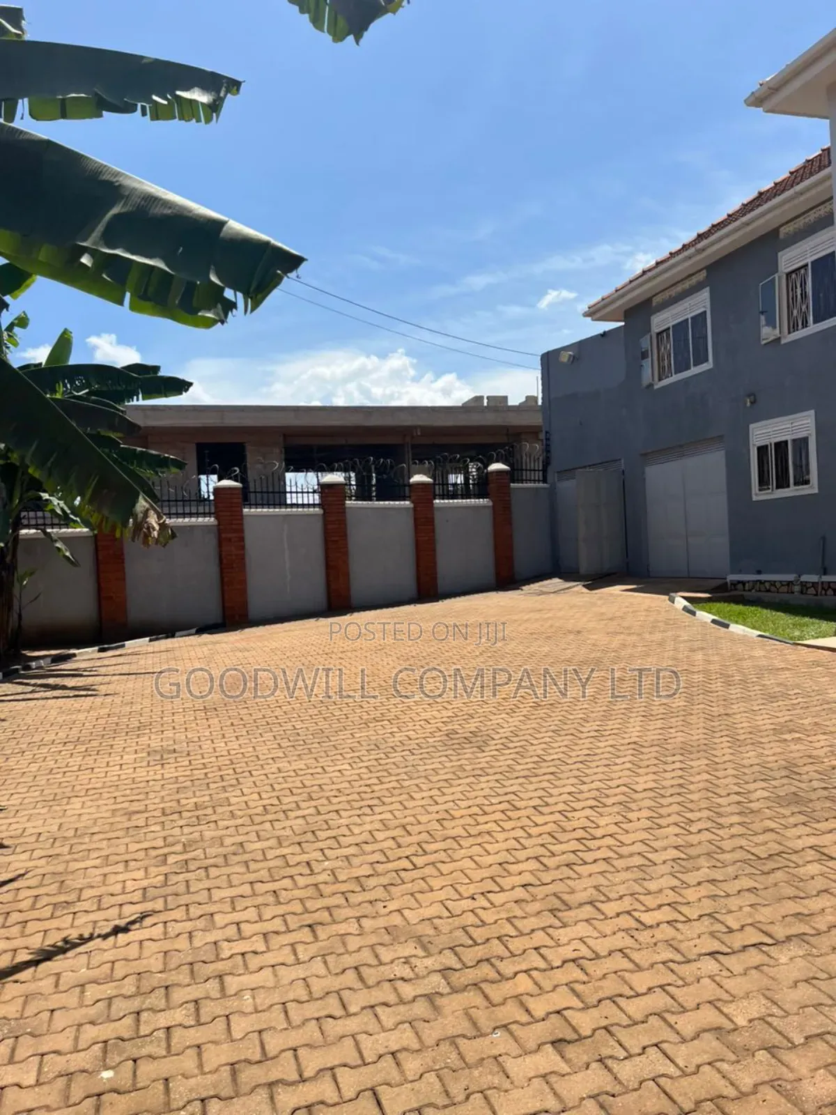 15 Decimals of Land With a Mansion Flat House in Ntinda