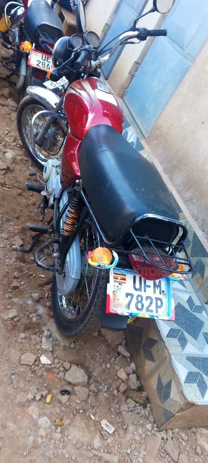 Bajaj Boxer 100 2022 Red