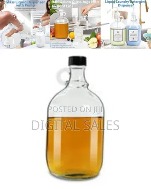 3.5 Litres of Transparent Juice Milk Fermenting Jug Beer Glass Bottles