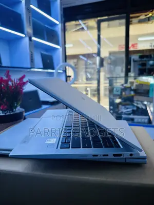 Laptop HP EliteBook 830 G7 16GB Intel Core i5 SSD 256GB