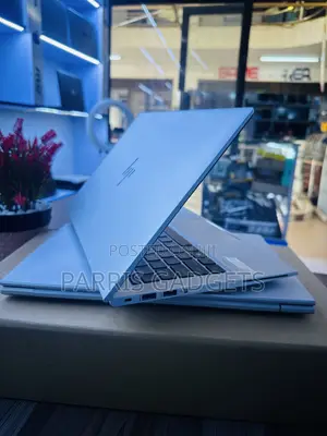 Laptop HP EliteBook 830 G7 16GB Intel Core i5 SSD 256GB