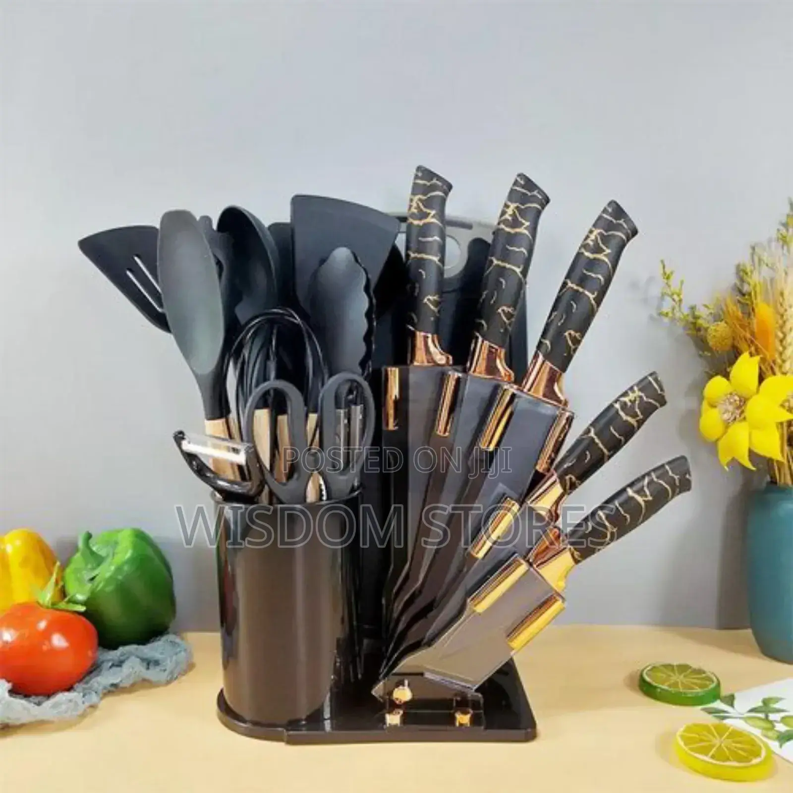 Sets of Silicone Kitchenware Spoon and Quality Knife