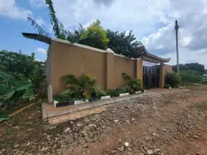 3bdrm House in Kikyusa for sale