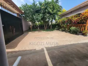 3bdrm House in Kikyusa for sale