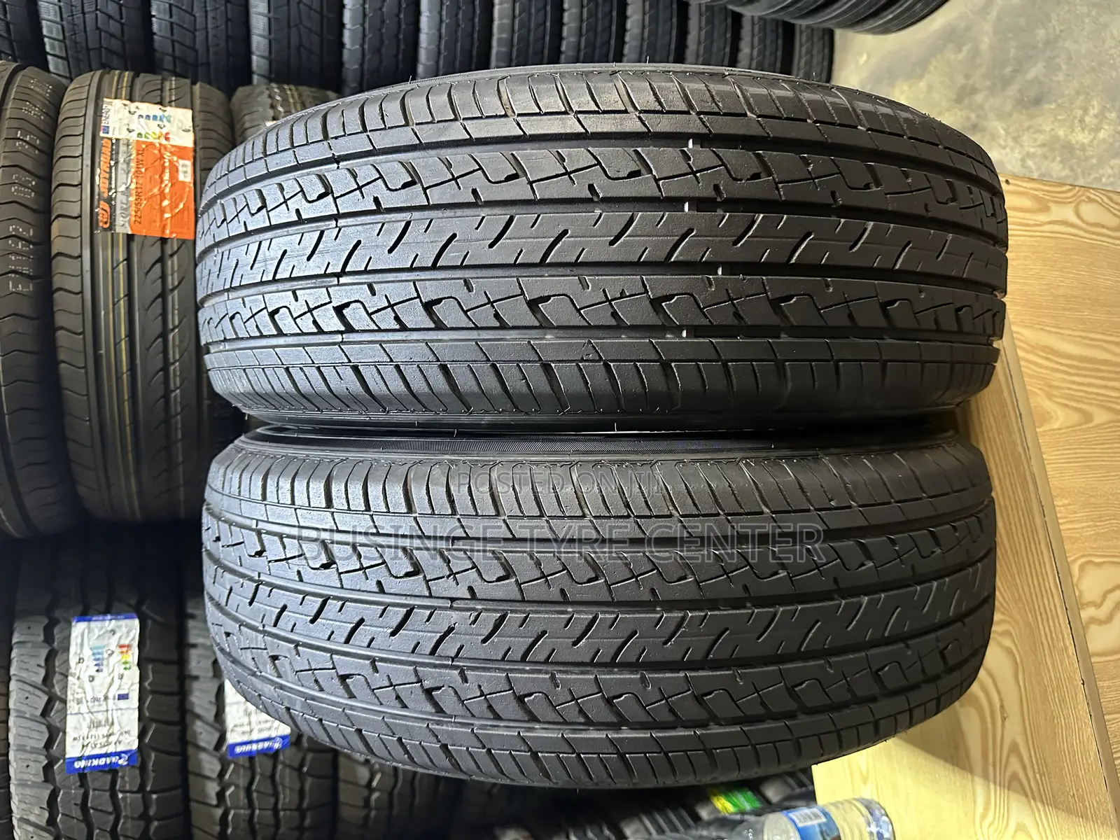 225/65r17 Good  Condition Japan  Foreign Used Tires 