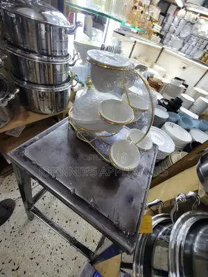 Elegant Ceramic Serving Set With Golden Stand