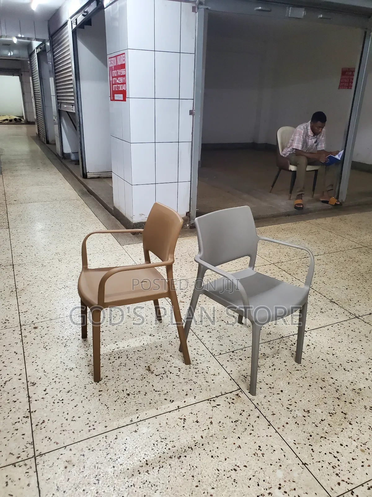 Stationary Plastic Chairs Plastic Chairs