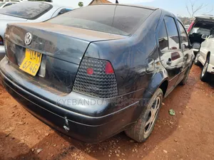 Volkswagen Bora Variant 2000 Black