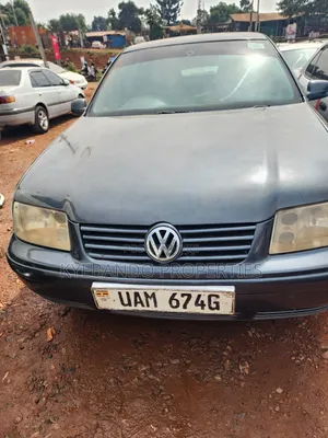 Volkswagen Bora Variant 2000 Black