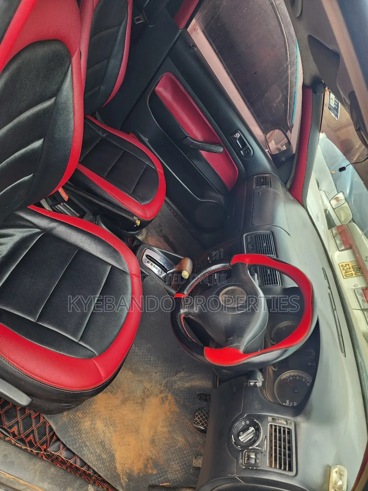 Volkswagen Bora Variant 2000 Black