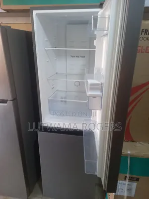 Hisense 342ltrs With Dispenser