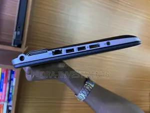 Laptop HP EliteBook 820 G2 4GB Intel Core I5 HDD 500GB