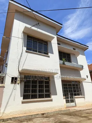 5bdrm Duplex in Fs Properties Ltd, Central Division for rent