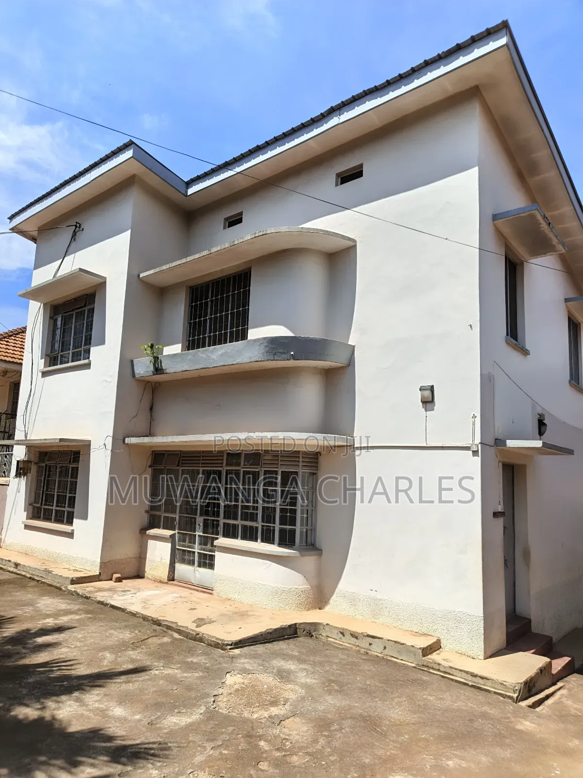 5bdrm Duplex in Fs Properties Ltd, Central Division for rent