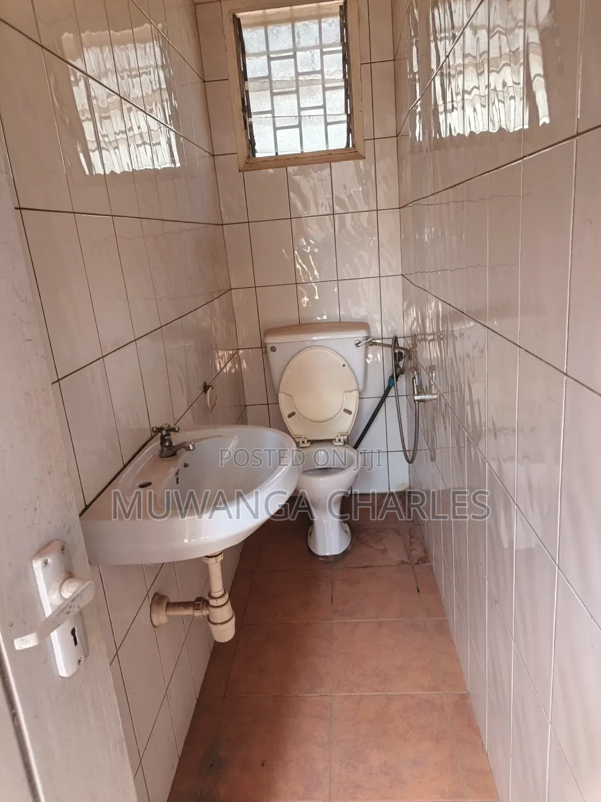 5bdrm Duplex in Fs Properties Ltd, Central Division for rent