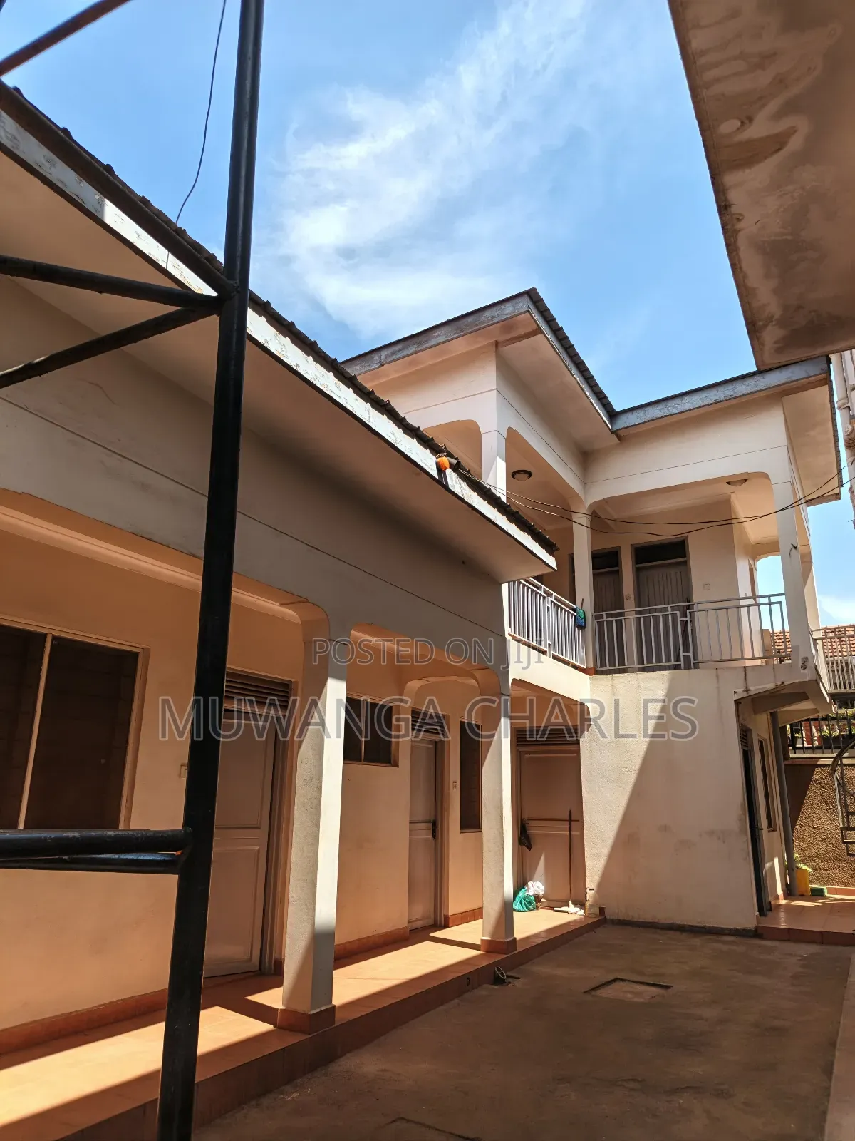 5bdrm Duplex in Fs Properties Ltd, Central Division for rent