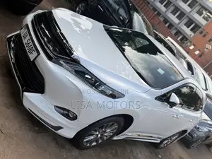 Toyota Harrier 2.0 2016 White