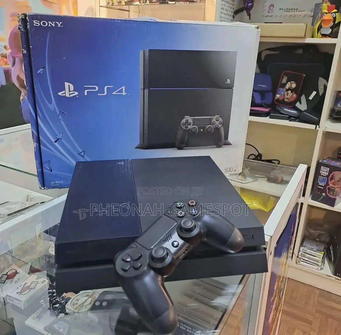 Ps4 Console, Two Controllers, 17 Games Installed, Perfect Holiday Buy.