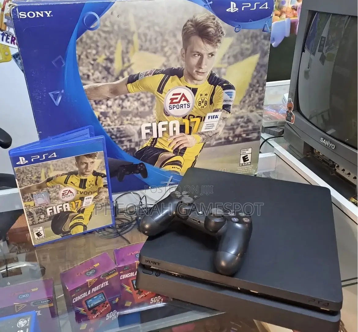 Ps4 With Two Controllers and 13 Games Installed, Top Choice Today.