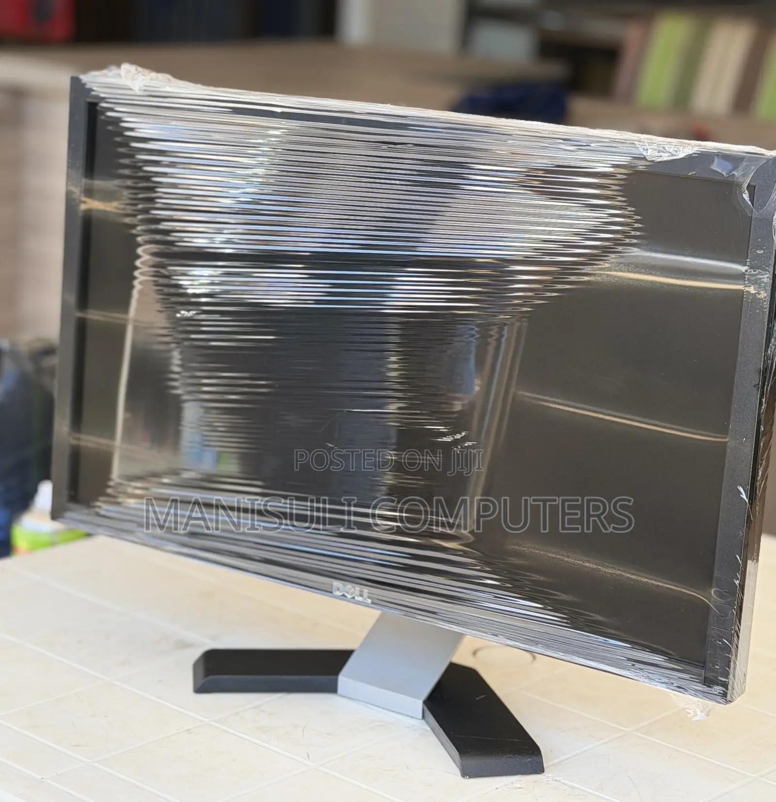 19 Inch Dell Monitor
