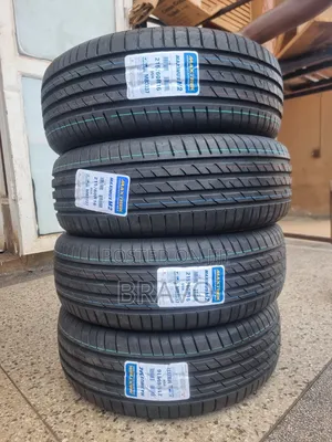 215/60r16 Maxtrek Tyres for Ist, Mark X.