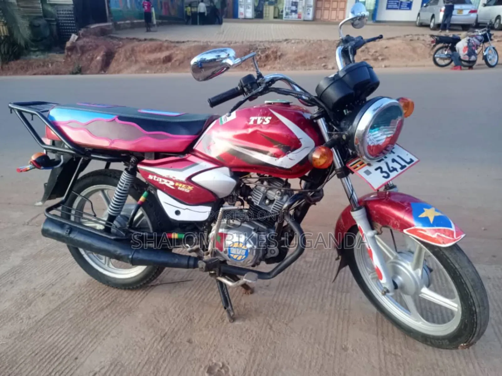 TVS HLX 125 2023 Red