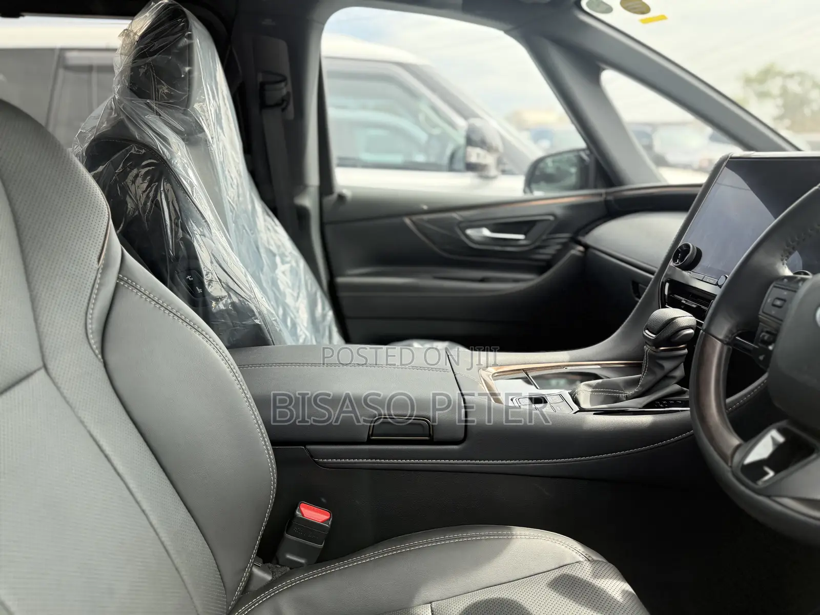 Toyota Alphard 2024 Black