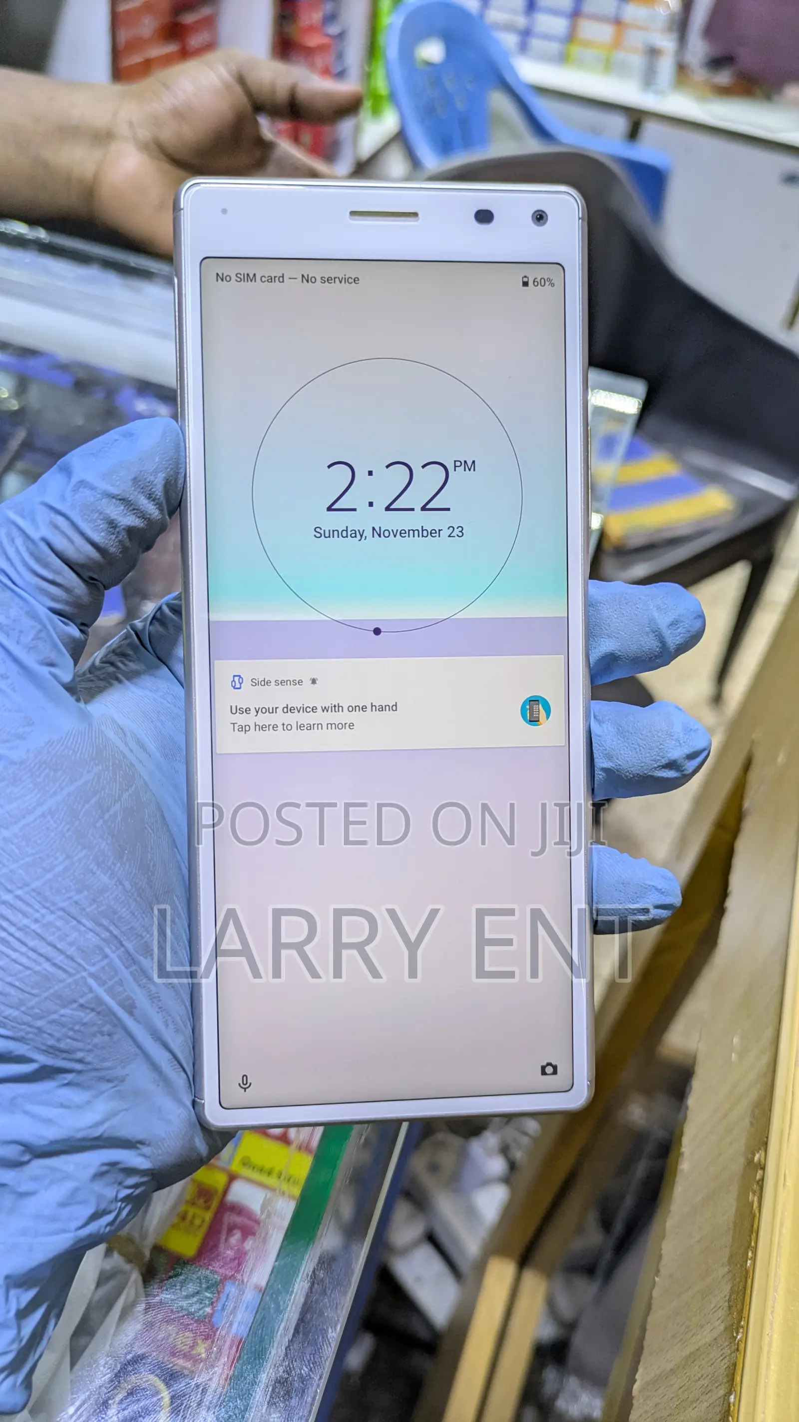 Sony Xperia 8 SOV42 64 GB White