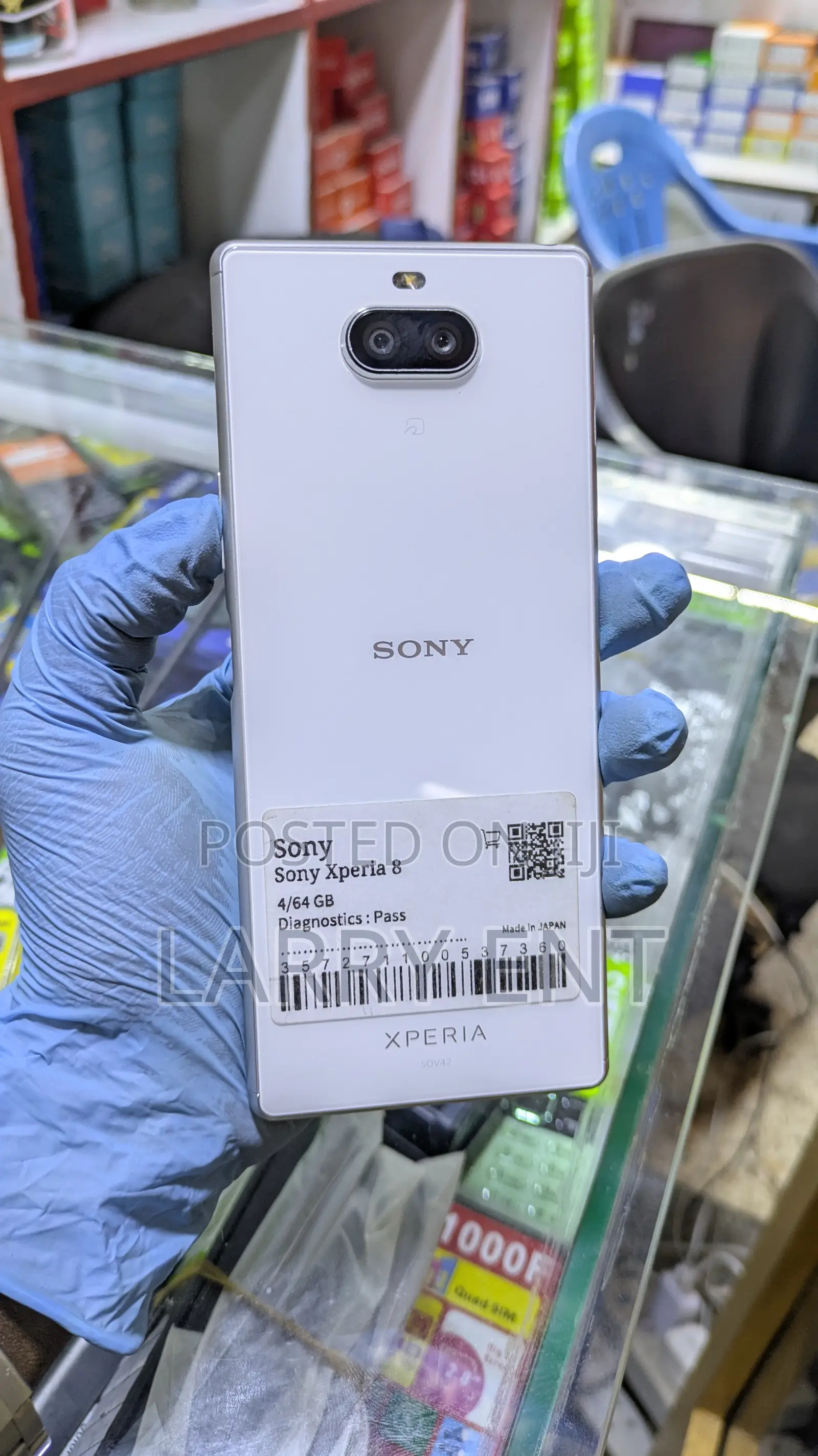 Sony Xperia 8 SOV42 64 GB White