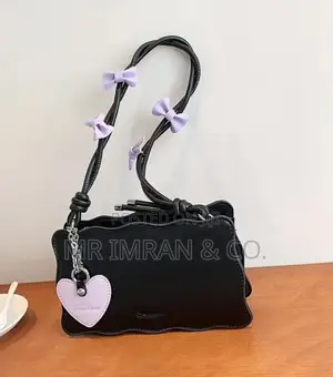 Newtown Luxury Hand Bag