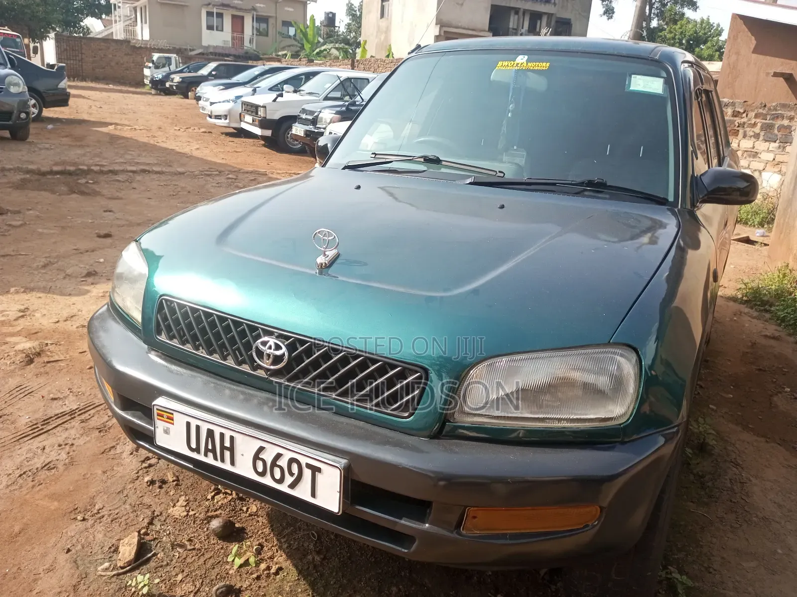 Toyota RAV4 1999 Green