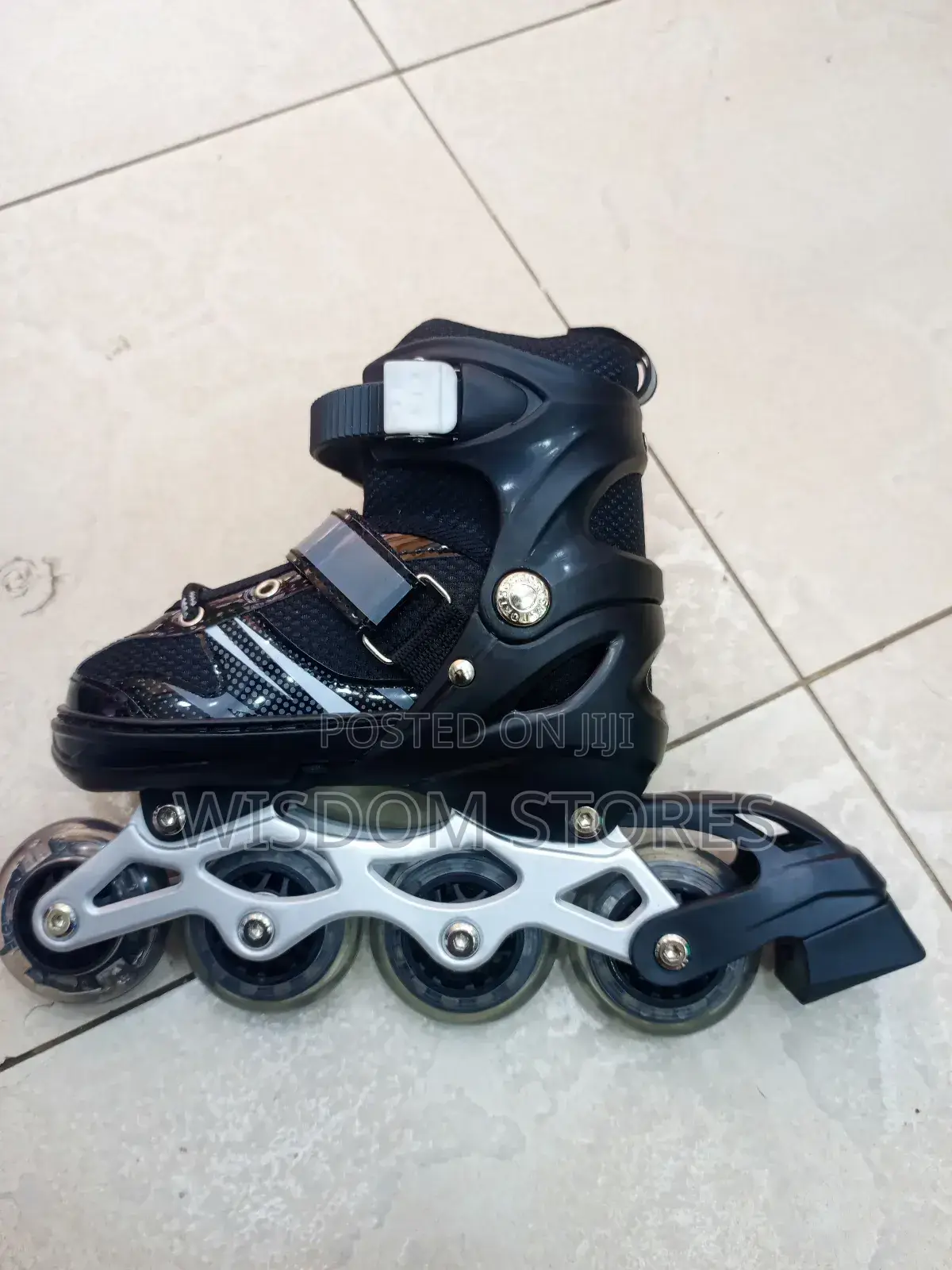 Adjustable Inline Skate.
