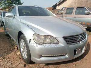 Toyota Mark X 2006 Ivory