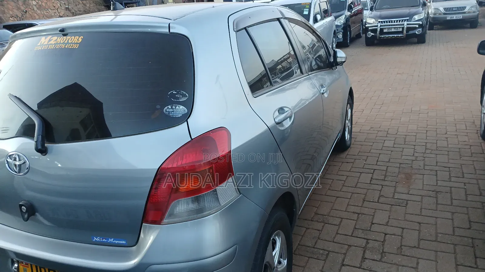 Toyota Vitz 2009 Green