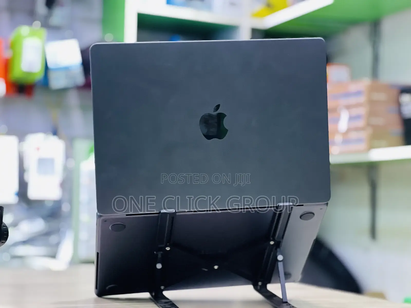 New Apple MacBook Pro 2024 M4 24GB Apple M4 Pro SSHD (Hybrid) 512GB
