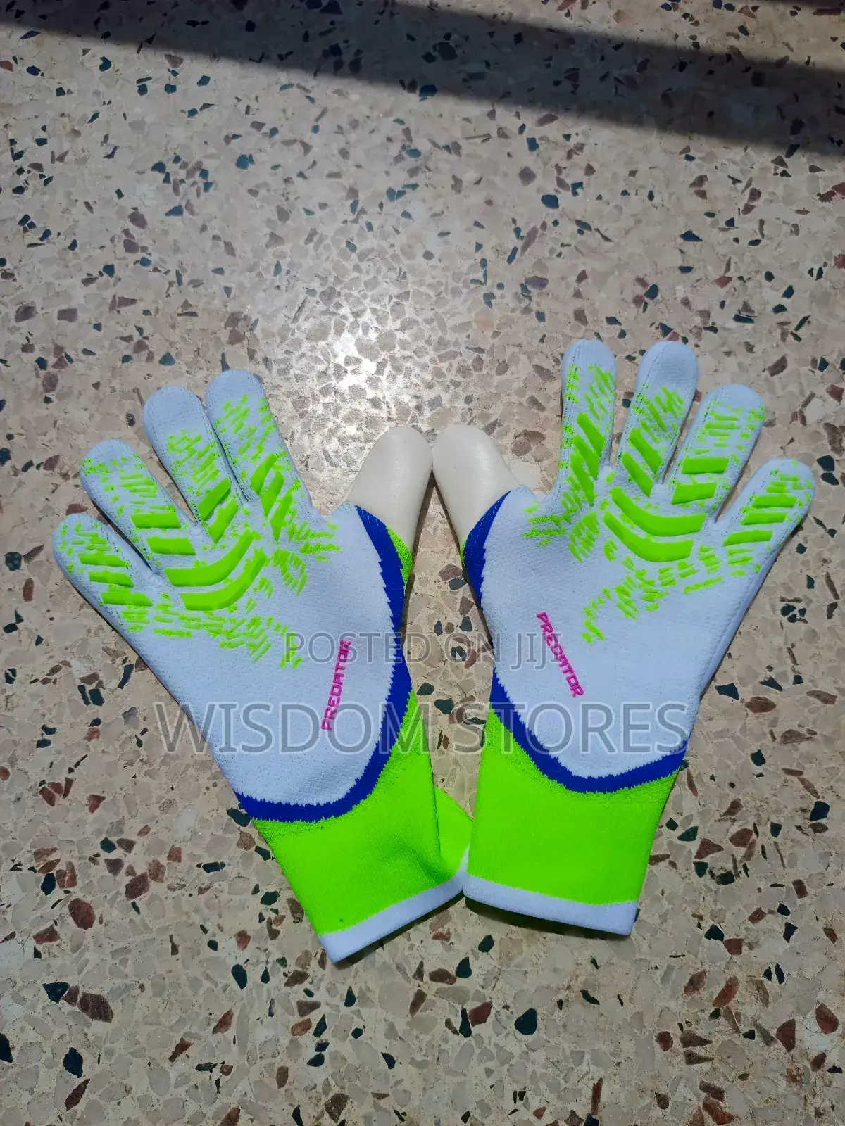 Adidas Predator Pro Goalkeeper Gloves