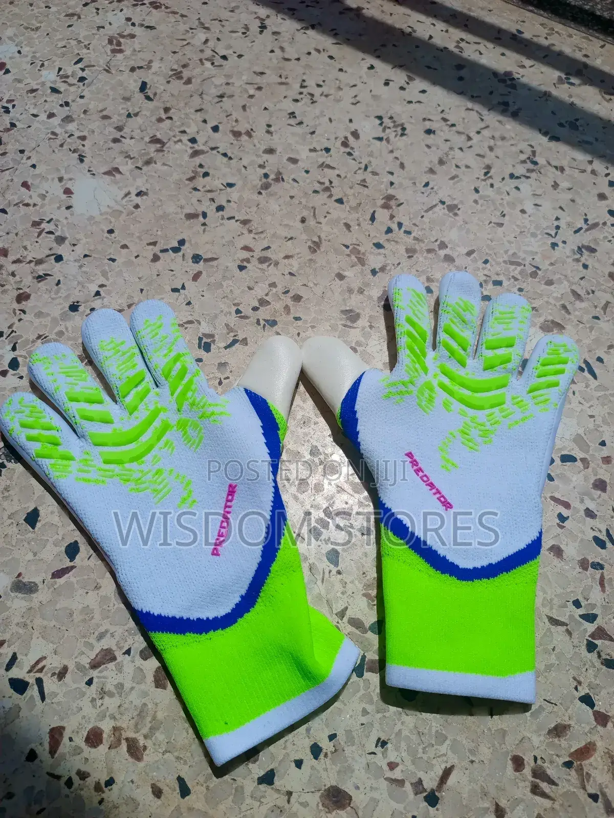 Adidas Predator Pro Goalkeeper Gloves