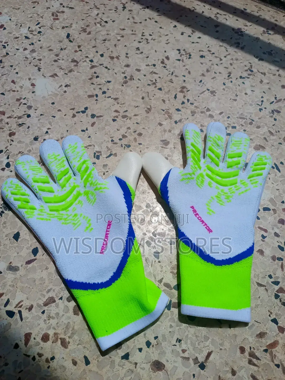Adidas Predator Pro Goalkeeper Gloves
