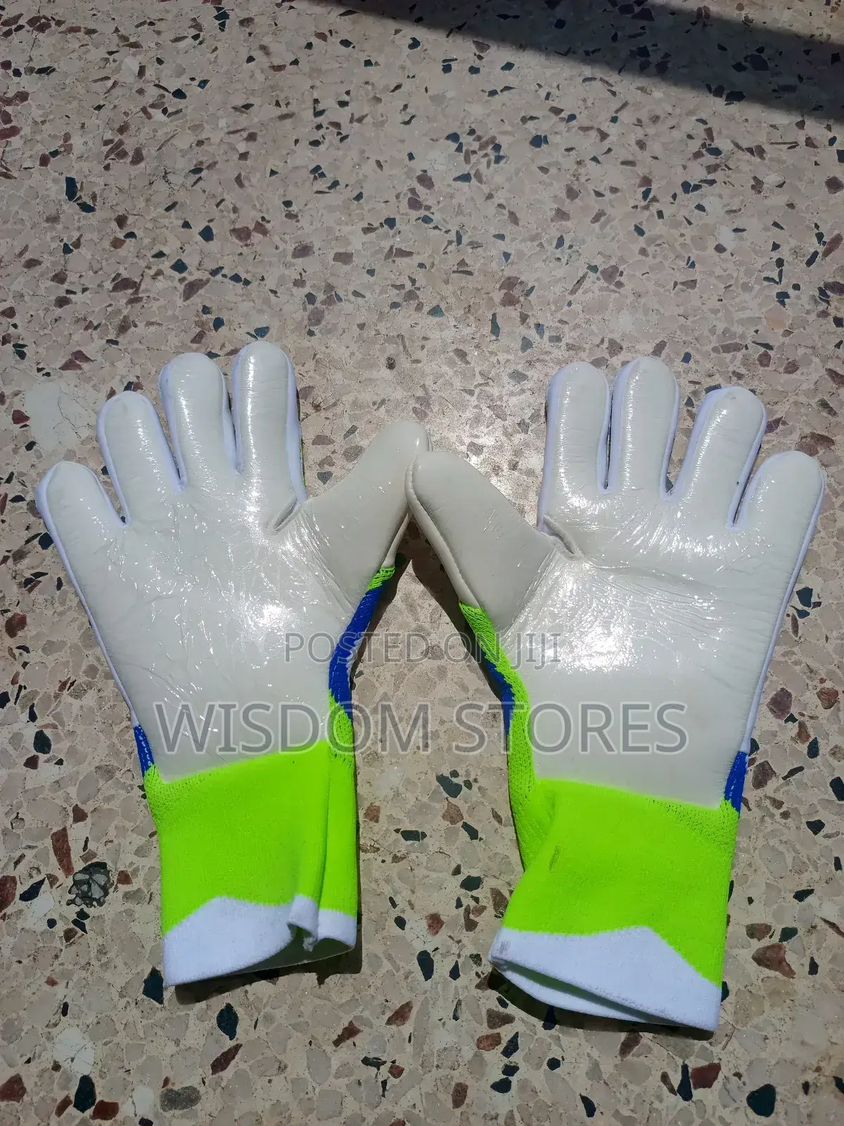 Adidas Predator Pro Goalkeeper Gloves