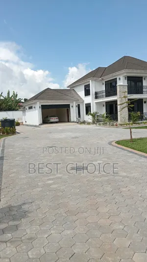 Landscaping Experts Transforming Your Space Naturally.