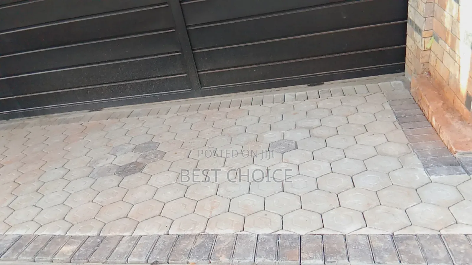 Landscaping Experts Transforming Your Space Naturally.