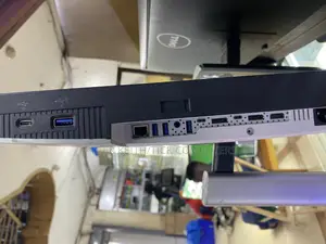 Dell Ultrasharp 27 Usb-C Hub Monitor Is a 27 Inch QHD (2560 X 1440