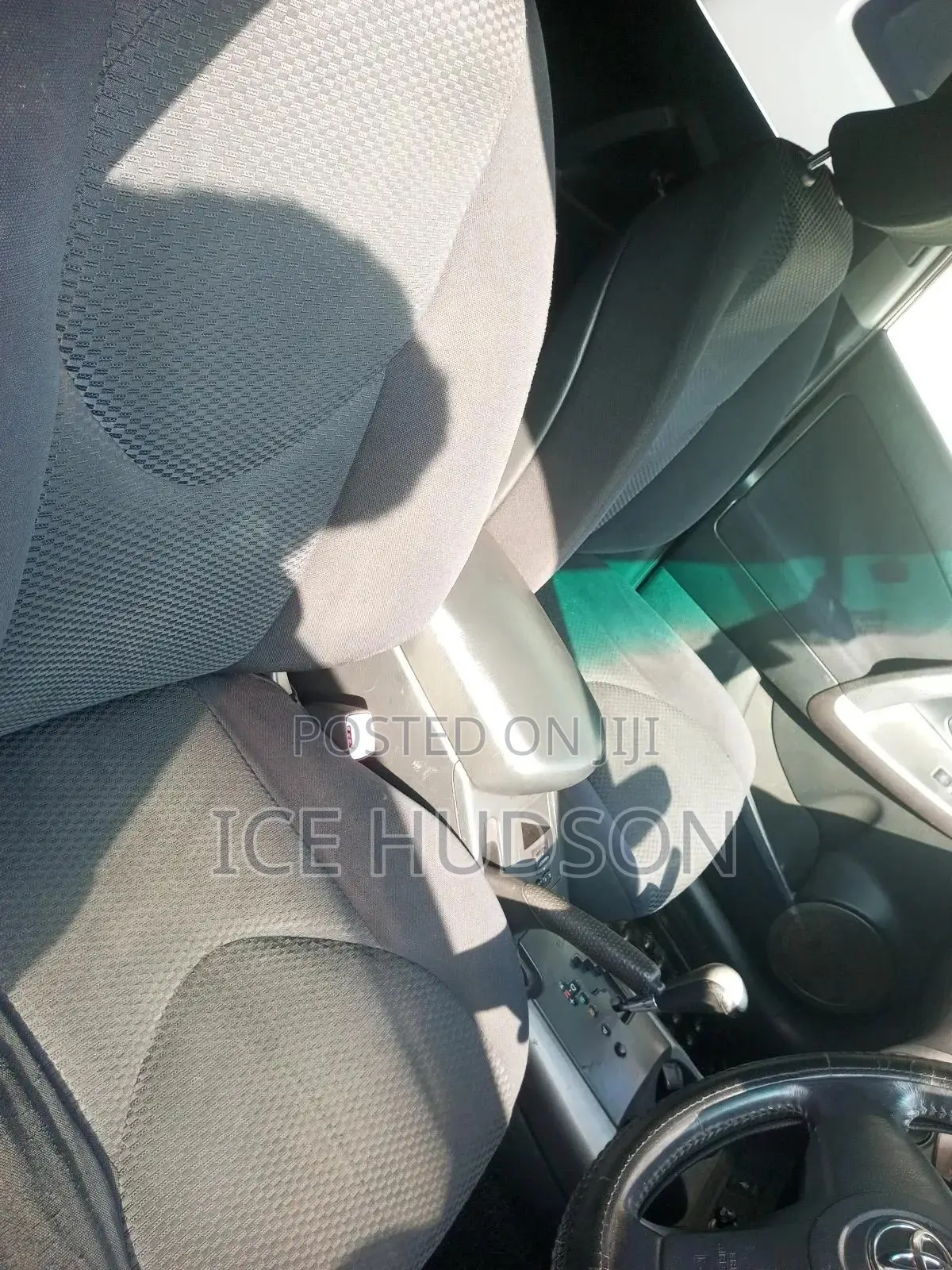 Toyota RAV4 2010 Black