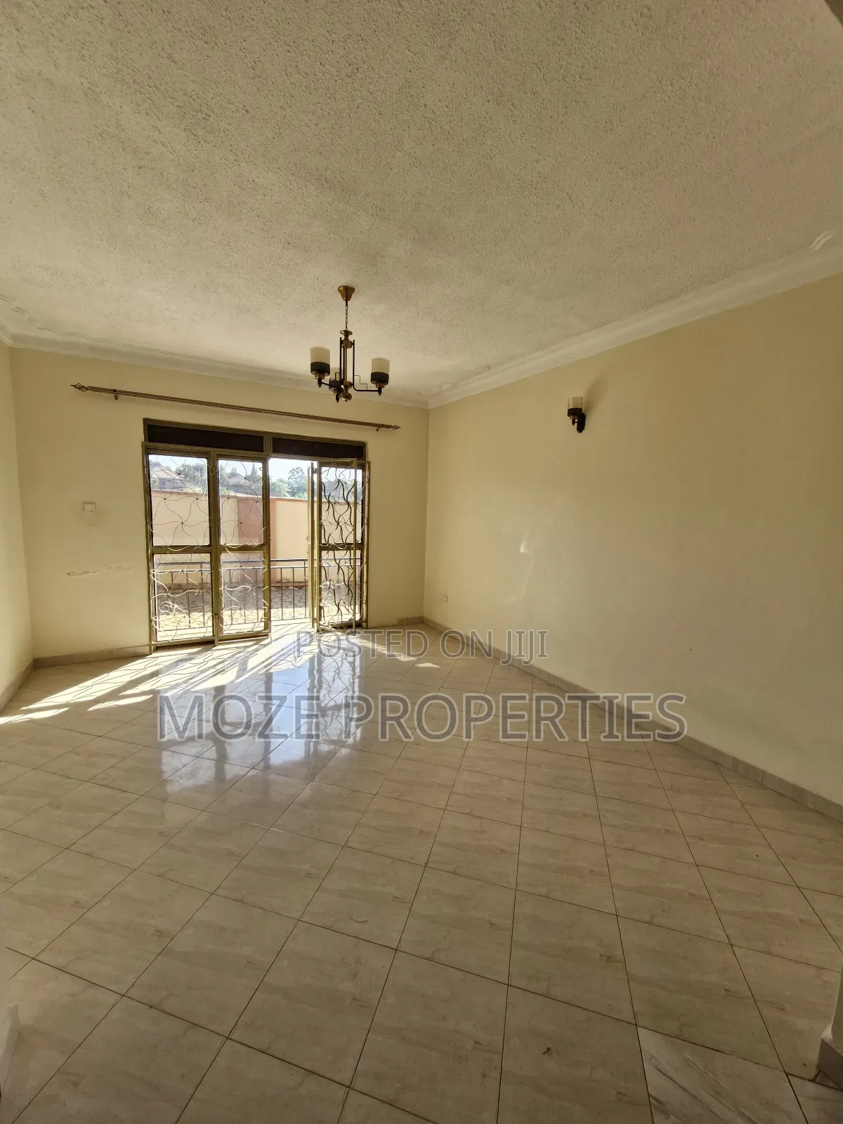 2bdrm Bungalow in Kyaliwajala, Central Division for rent