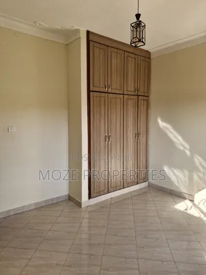 2bdrm Bungalow in Kyaliwajala, Central Division for rent